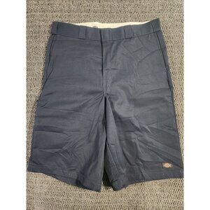 Dickies Men's 42283 13" Flat Front Loose Fit Multi Pocket Uniform Work Shorts